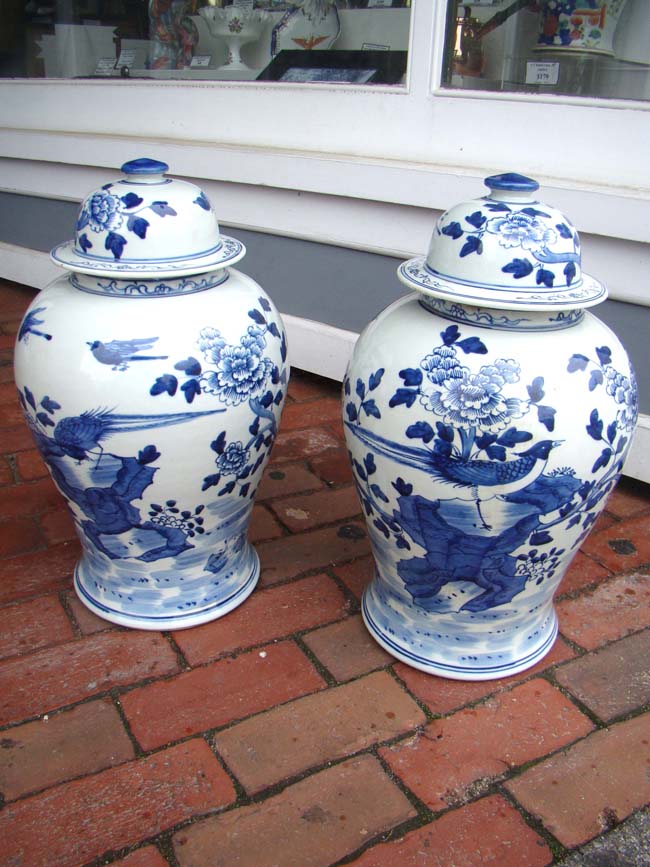 A fabulous PAIR of Chinese Temple Jars, 20th century — image 2